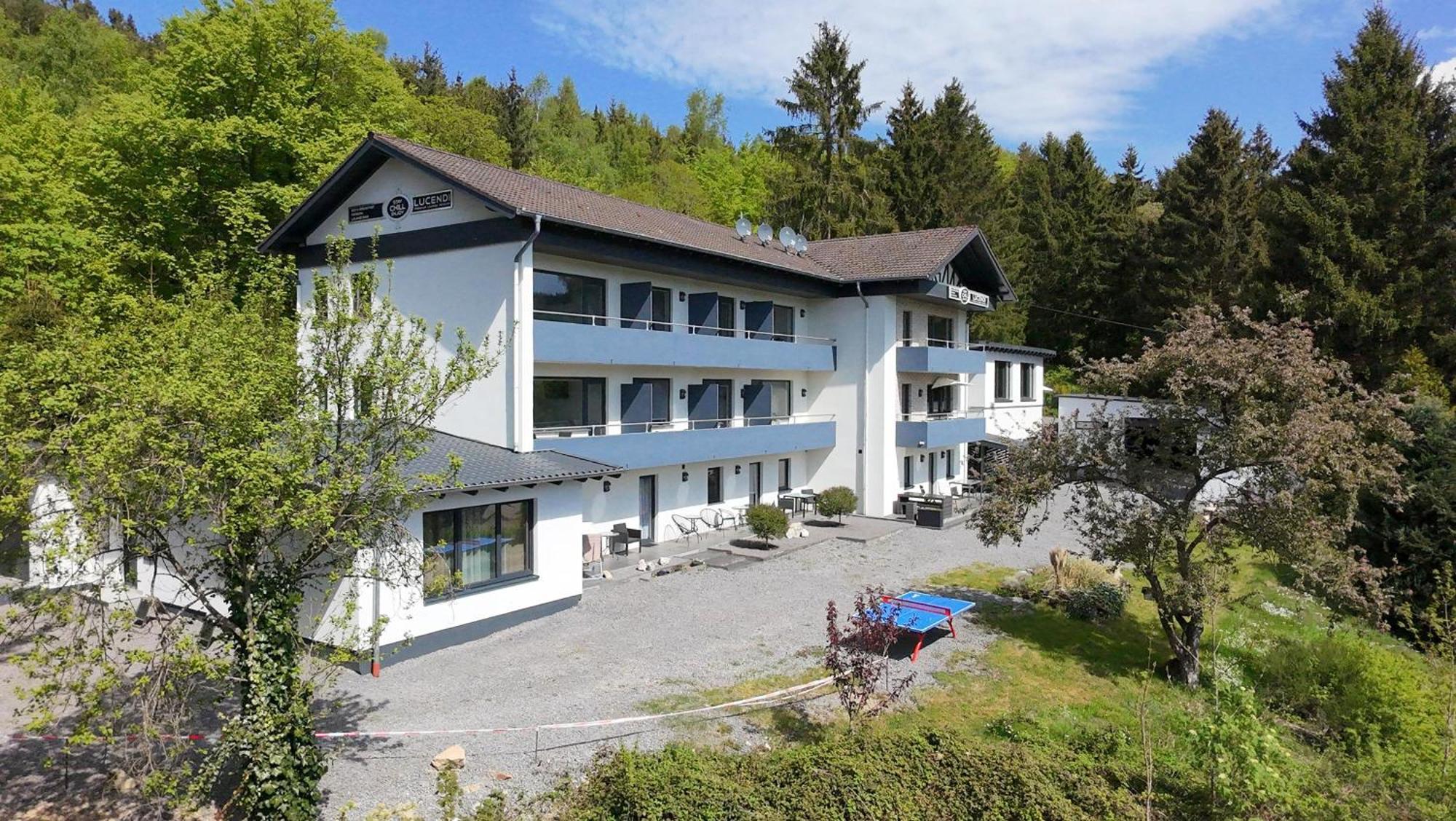 Gaestehotel Lucendi Premium Lounge Hohenleimbach المظهر الخارجي الصورة